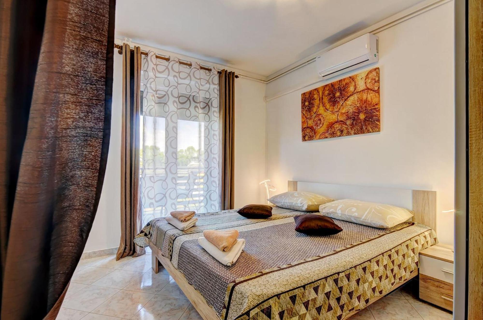 Lovely Apartments In Valbandon 파자나 외부 사진