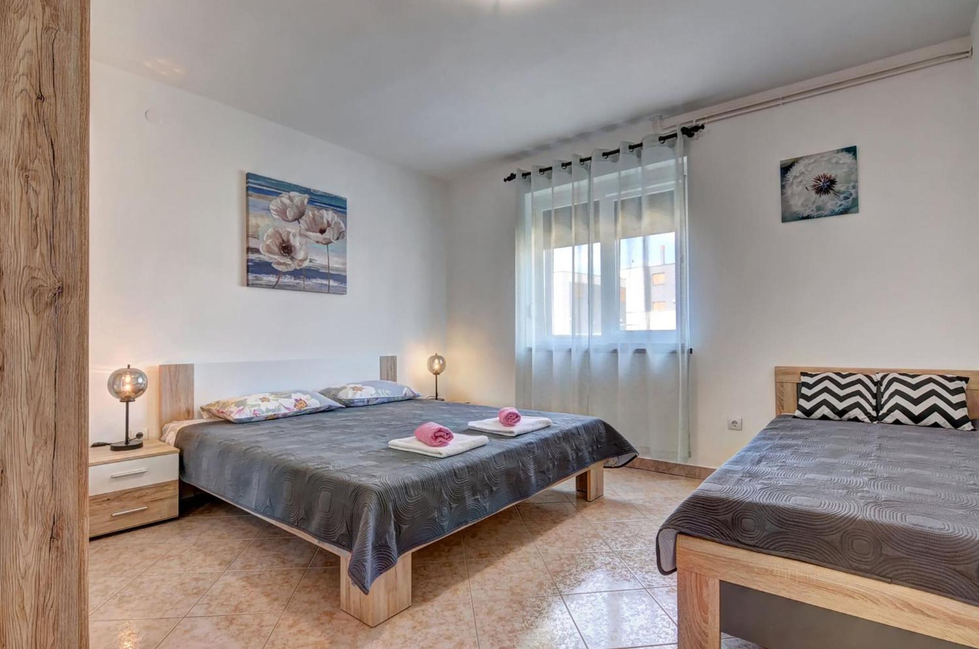 Lovely Apartments In Valbandon 파자나 외부 사진
